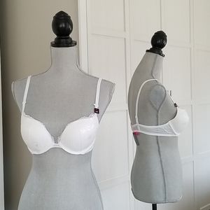 La Senza lacy padded push up bra new with tags